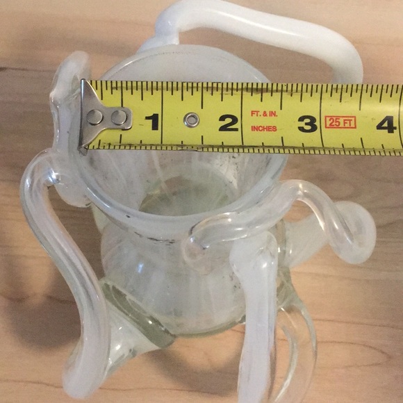 5” tall Handblown vintage one-of-a-kind white milky clear metal fleck heavy vase - Picture 5 of 17